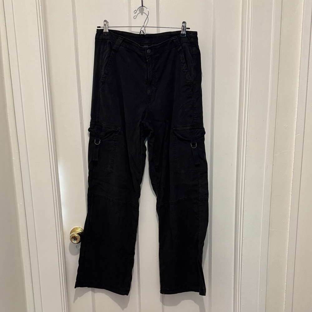 American Eagle Outfitters Black Wide Leg Cargo Pants